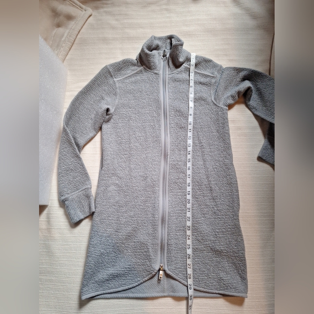 Lululemon On Repeat Jacket Size 2 - image 7